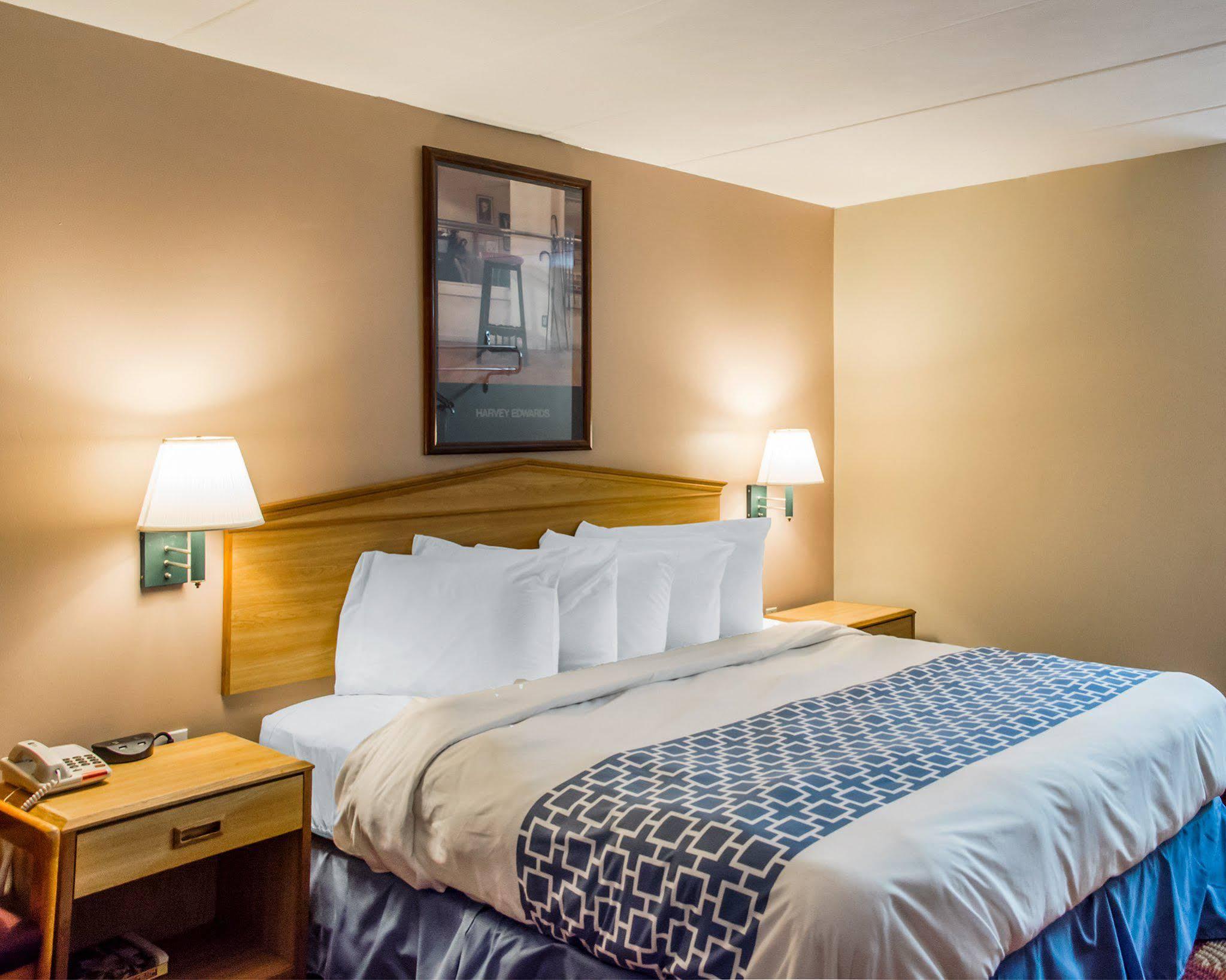 Econo Lodge Franklin Buitenkant foto